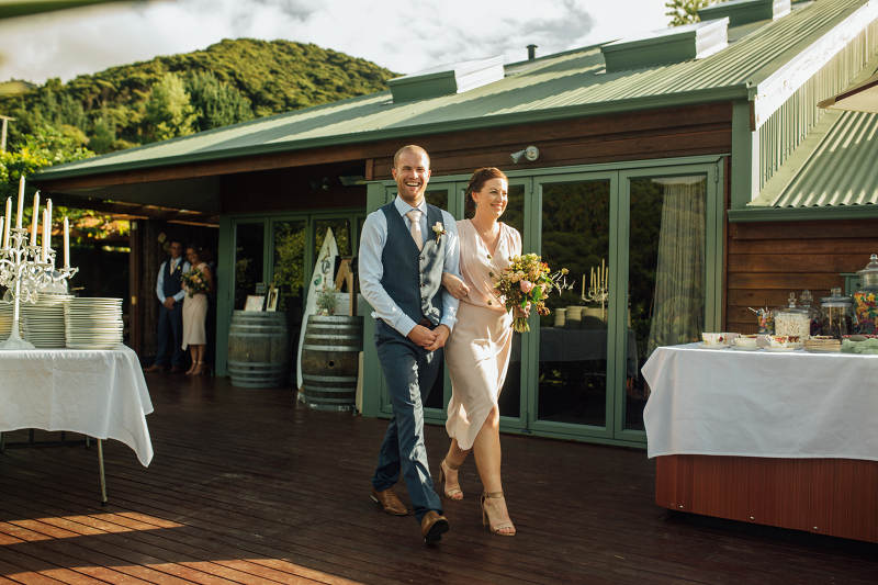 Enjoy a Raglan wedding at Waoku Lodge